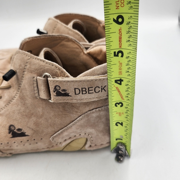 Beck Explorer Chukka Boot Mens 9 Beige Suede Italy Bungee Lace Up Shoe - Picture 14 of 16